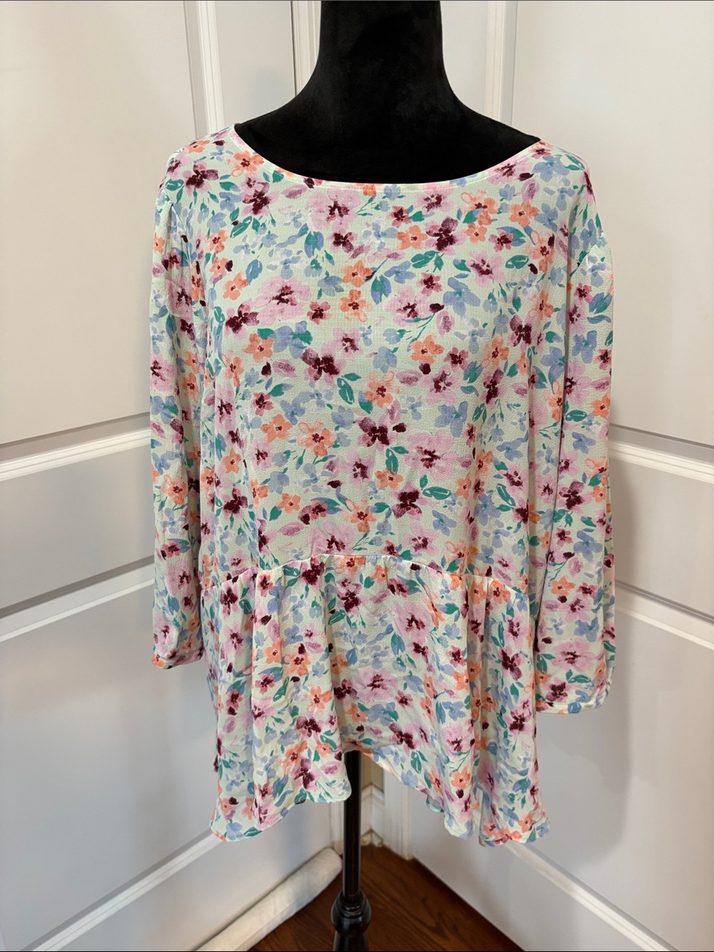 Elle Floral Peplum Tunic - White with Pink & Blue Accents